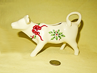 Lenox 2014 Christmas cow creamer