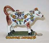 Colorful Oud Delft cow creanmer