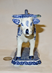 Blue Oud Delft cow creanmer, front