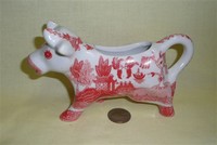 Cow creamer with 'red willlow' decorations