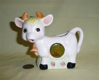 'Cute' cow creamer variant with SC souvenir filler