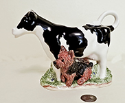James Herriot cow creamer with two twrriers attached, side