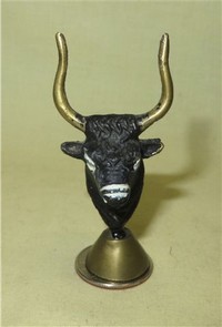 small Minoan bull head rhyton replica