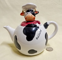 Teapot with cow head for lid marked for Holland