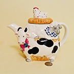 cow-sheep=hen teapot stack