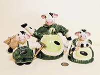 Holsteins in green teapot set